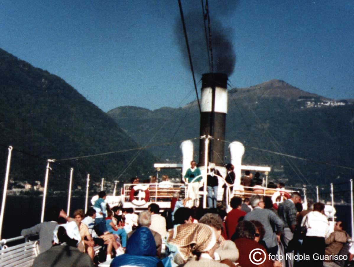 Lago di Como, il ponte di poppa mezzo-salone del piroscafo Patria